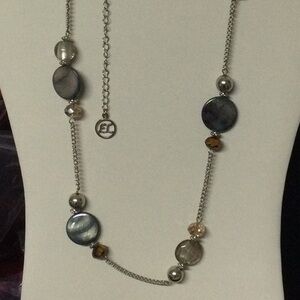 Elegant Silver and Abalone EL STONE AND GLASS necklace